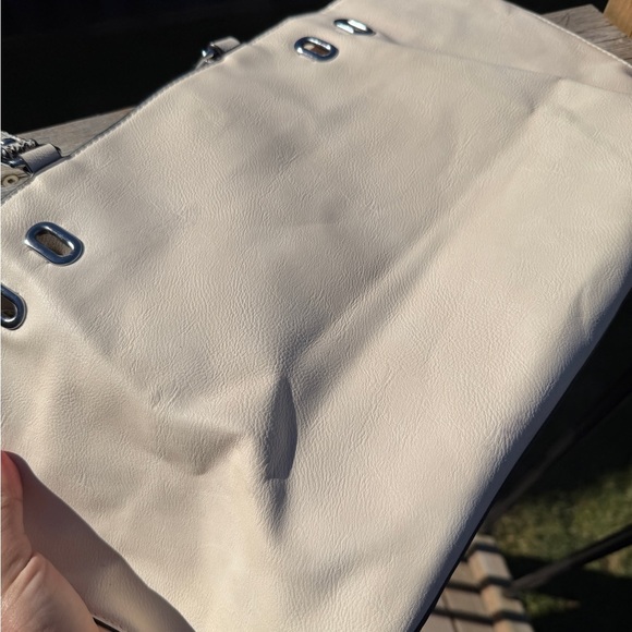 Blush Cream Tote with Snakeskin Straps - Picture 4 of 5